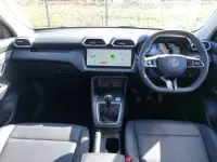 Usado MG ZS SE 115 HP (84 kW) 2025 Cinzento SUV