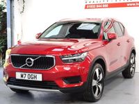 Used Volvo XC40 Momentum 163 HP (119 kW) 2019 Red SUV