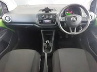 Used Skoda Citigo Colour Edition 60 HP (44 kW) 2016 Green Hatchback