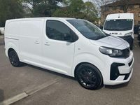 Used Vauxhall Vivaro 145 HP (106 kW) 2025 White MPV