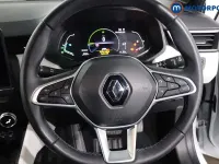 Used Renault Clio Techno 145 HP (106 kW) 2023 White Hatchback