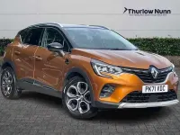 Used Renault Captur Version S 90 HP (66 kW) 2021 Orange and blac SUV