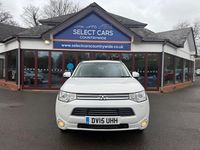 Used Mitsubishi Outlander P-HEV 200 HP (147 kW) 2015 White SUV