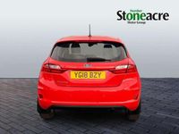 Used Ford Fiesta Zetec 100 HP (73 kW) 2018 Red Hatchback