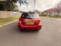 Used Toyota Yaris 101 HP (74 kW) 2012 Red Hatchback