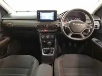 Używany Dacia Sandero Journey 91 KM (66 kW) 2023 Biały Hatchback