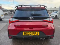Käytetty Hyundai i20 204 HP (150 kW) 2022 Punainen Viistoperä