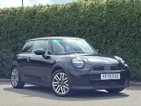 Used Mini Cooper Classic 114 kW (156 HP) 2025 Black Hatchback