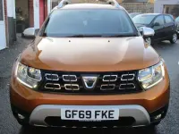 Second-hand Dacia Duster Comfort 130 CP (95 kW) 2019 Portocaliu SUV