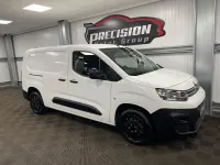 Used Citroën e-Berlingo PureTech 110 HP (80 kW) 2020 White