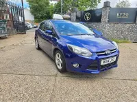 Used Ford Focus Zetec 125 HP (91 kW) 2014 Blue Hatchback