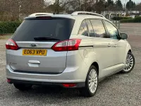Usado Ford Grand C-Max Titanium 163 HP (119 kW) 2013 Prateado Monovolume