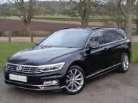Used VW Passat R-line 150 HP (110 kW) 2018 Deep black pearl effect Estate