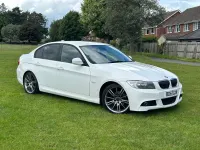 Used BMW 318 Sport Line 2011 White Sedan