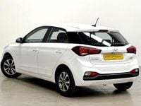 Used Hyundai i20 Edition 84 HP (61 kW) 2019 White Hatchback