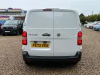 Used Vauxhall Vivaro S 100 HP (73 kW) 2022 White MPV