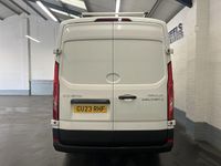 Usado Maxus V90 163 HP (119 kW) 2023 Branco Van