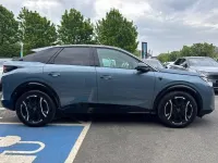 Usado Peugeot e-3008 GTi 156 kW (213 CV) 2025 Azul SUV