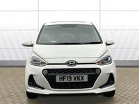 Used Hyundai i10 Premium SE 87 HP (63 kW) 2019 White Hatchback