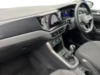 Used VW Polo Life 80 HP (58 kW) 2022 Blue Hatchback