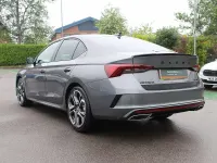 Usado Skoda Octavia vRS 180 CV (132 kW) 2024 Gris Utilitario