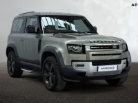 Used Land Rover Defender HSE 2023 Pangea green SUV