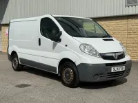 Used Vauxhall Vivaro 90 HP (66 kW) 2014 White MPV