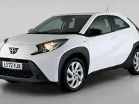 Used Toyota Aygo X PURE 72 HP (52 kW) 2025 SUV