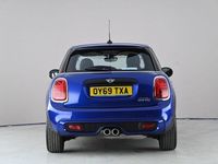 Begagnad Mini Cooper S Classic 192 HK (141 kW) 2019 Blå Halvkombi