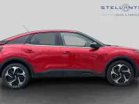Używany Citroën C4 PureTech 127 KM (93 kW) 2023 Czerwony SUV