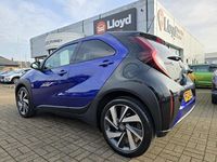 Used Toyota Aygo X 72 HP (52 kW) 2023 Blue SUV