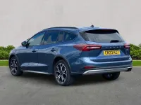 Used Ford Focus Active 155 HP (114 kW) 2023 Blue Estate