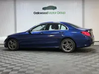 Usado Mercedes C220 AMG line 194 HP (142 kW) 2019 Azul Sedan