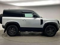 Usado Land Rover Defender 246 HP (180 kW) 2023 Prateado SUV