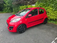 Used Peugeot 107 Active 68 HP (50 kW) 2012 Red Hatchback
