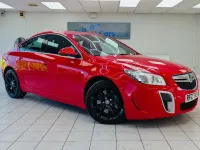 Used Vauxhall Insignia 325 HP (239 kW) 2014 Red Sedan