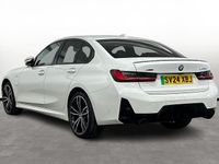 Begagnad BMW 330e M Sport 288 HK (211 kW) 2024 Vit Sedan