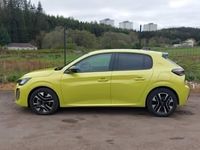 Used Peugeot 208 Allure 101 HP (74 kW) 2025 Yellow Hatchback