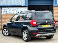 Used Skoda Yeti 105 HP (77 kW) 2014 Black SUV