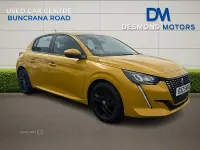 Used Peugeot 208 Active 75 HP (55 kW) 2020 Yellow Hatchback