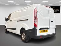 Used Ford Transit Custom 100 HP (73 kW) 2015 White Van