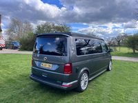 Begagnad VW Transporter Highline 150 HK (110 kW) 2016 Grå Van