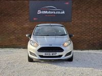 Used Ford Fiesta Studio 82 HP (60 kW) 2016 Silver Hatchback