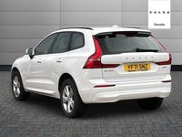 Used Volvo XC60 Momentum 194 HP (142 kW) 2021 White SUV