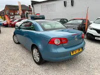 Used VW Eos 140 HP (102 kW) 2007 Blue Cabriolet