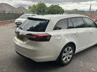 Used Vauxhall Insignia Design Edition 163 HP (119 kW) 2014 White Estate
