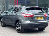 Used Nissan Qashqai Tekna 115 HP (84 kW) 2017 Grey SUV