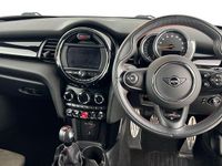 Used Mini Cooper S Sport 189 HP (139 kW) 2021 White Hatchback