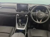 Usado Toyota RAV4 Edition 218 HP (160 kW) 2021 Preto SUV