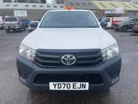Używany Toyota HiLux Active 150 KM (110 kW) 2020 Biały Pickup